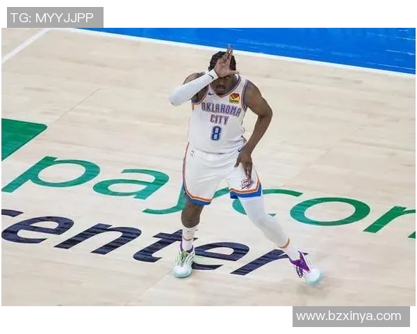 杰伦史密斯高效砍下十五分五篮板三盖帽展现攻防两端全面统治力 杰伦史密斯高效砍下十五分五篮板三盖帽展现攻防两端全面统治力